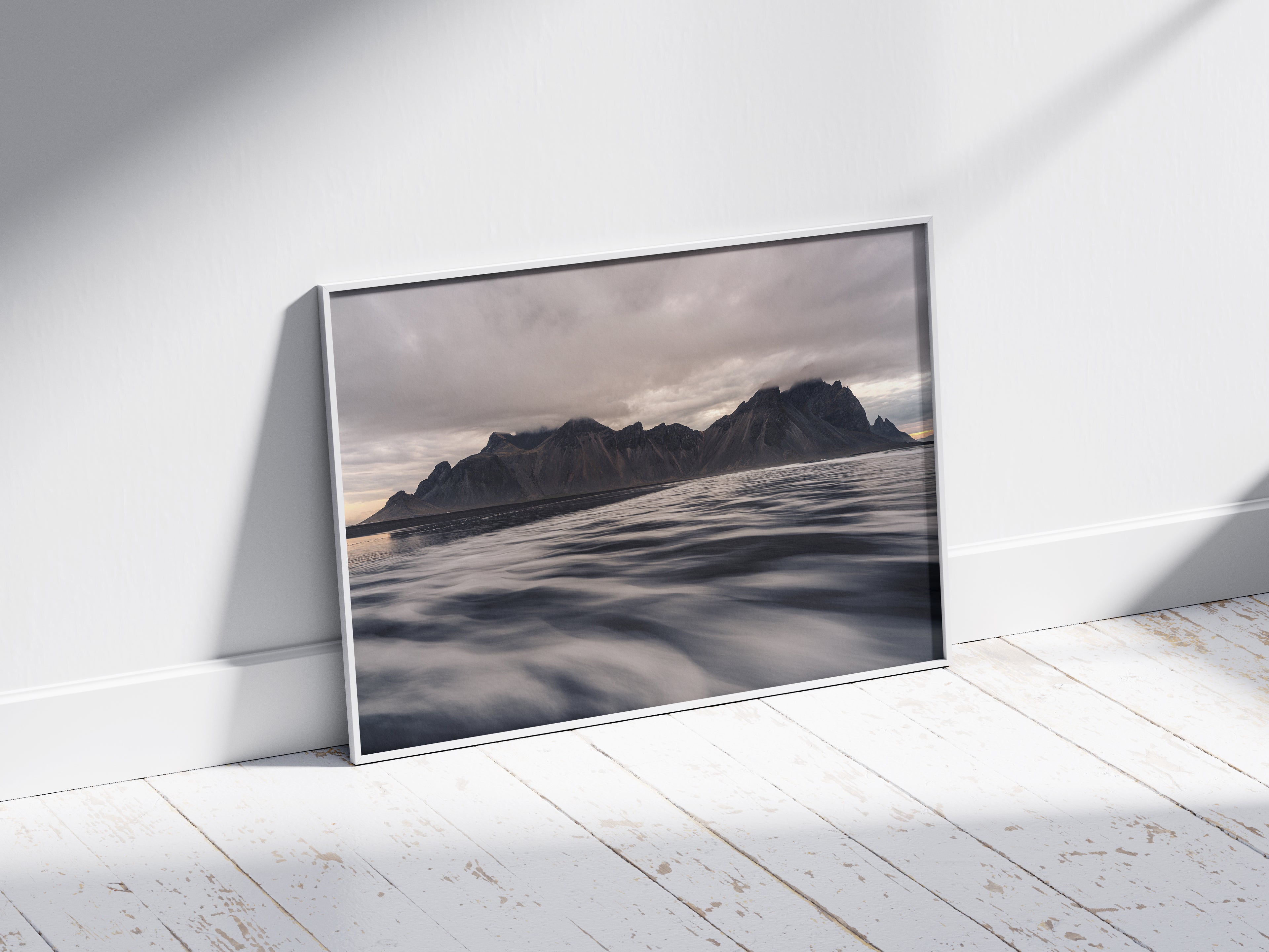 Still Waters of Vestrahorn