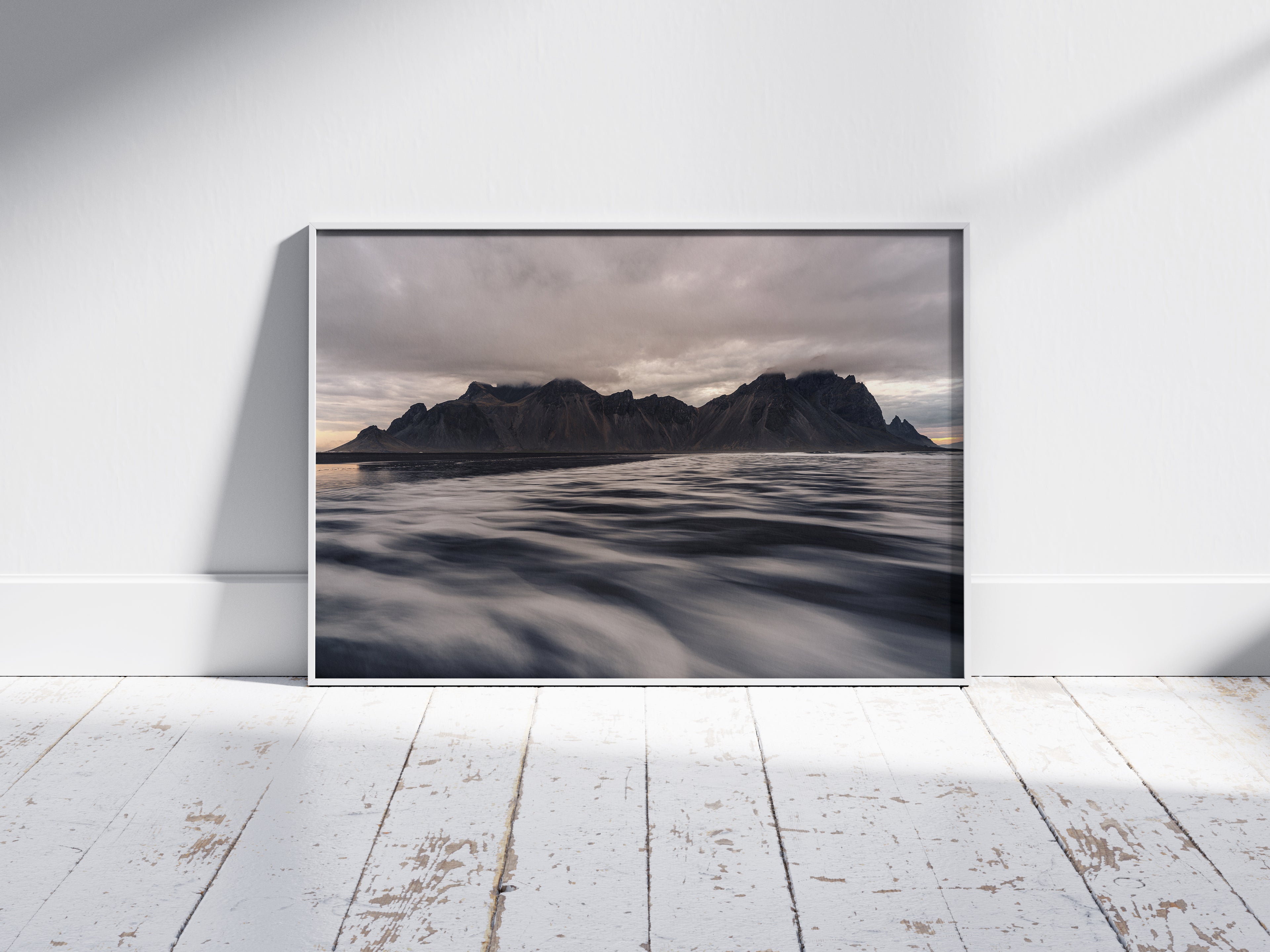 Still Waters of Vestrahorn